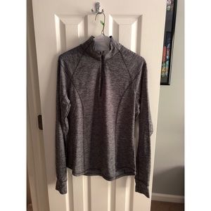 Old Navy Active 1/4 Zip Pullover